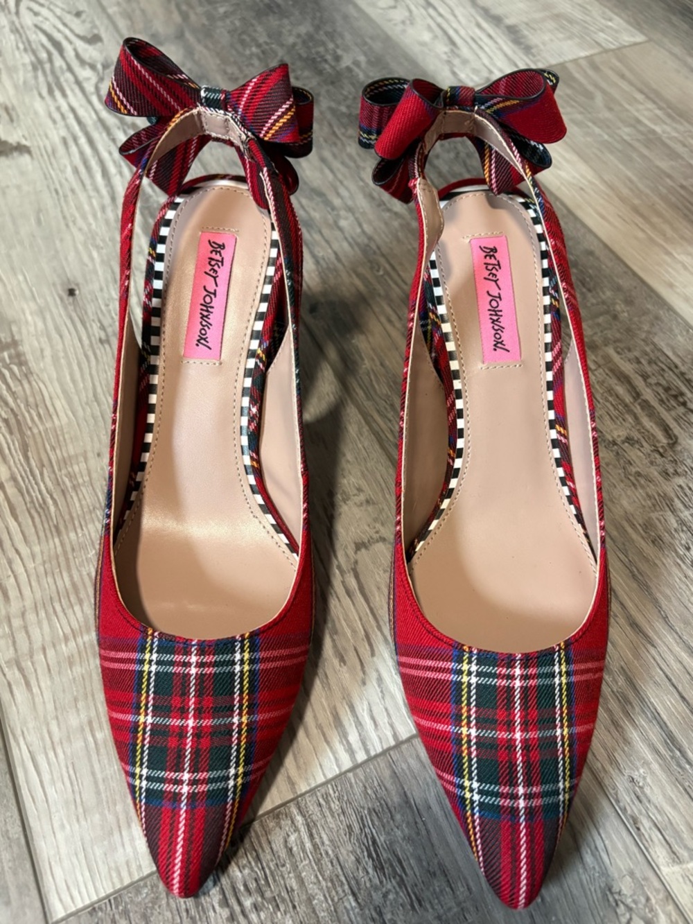 Betsey Johnson Cella Red Plaid Bow Pointed Pumps